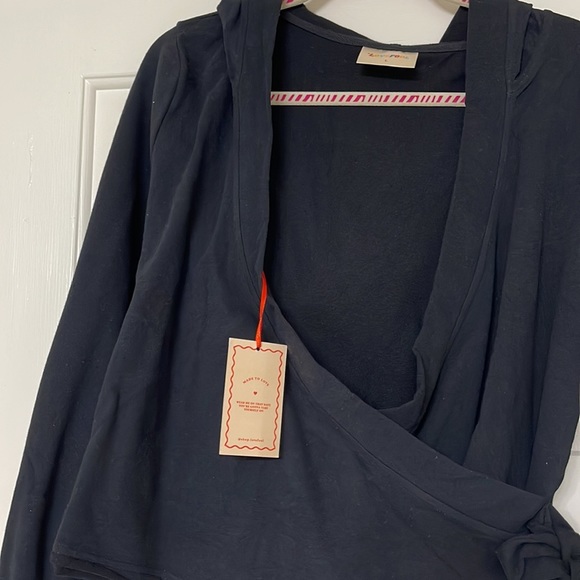 Lovefool Champ Hoodie​ - Picture 5 of 5